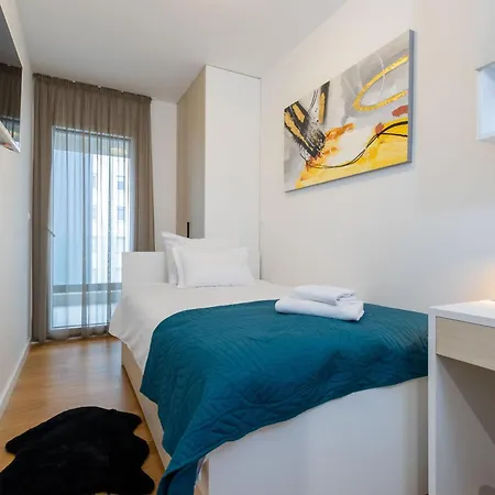 Apartament - Free Parking In Garage , Mountain And Seaview , Quiet Neighbourhood Split